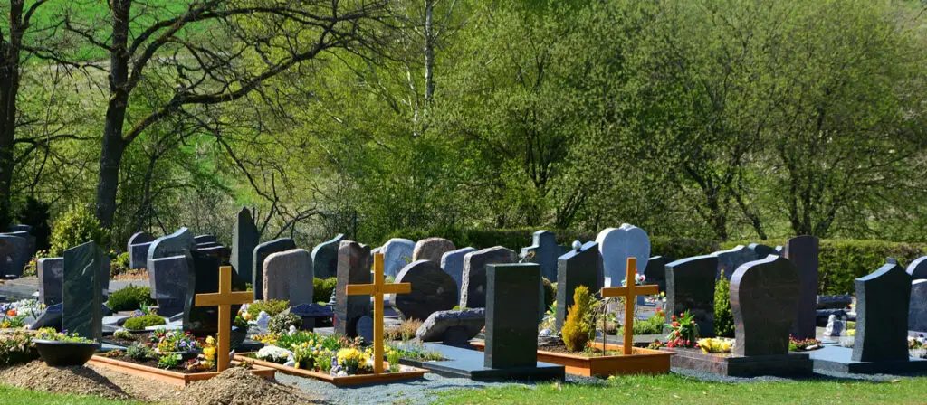 Friedhof Cully